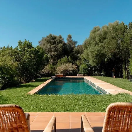 Fonts Ufanes Villa *